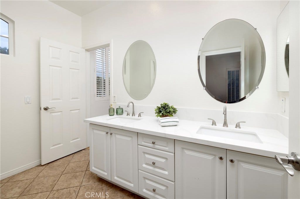 9 Oakhurst, Irvine, CA 92620