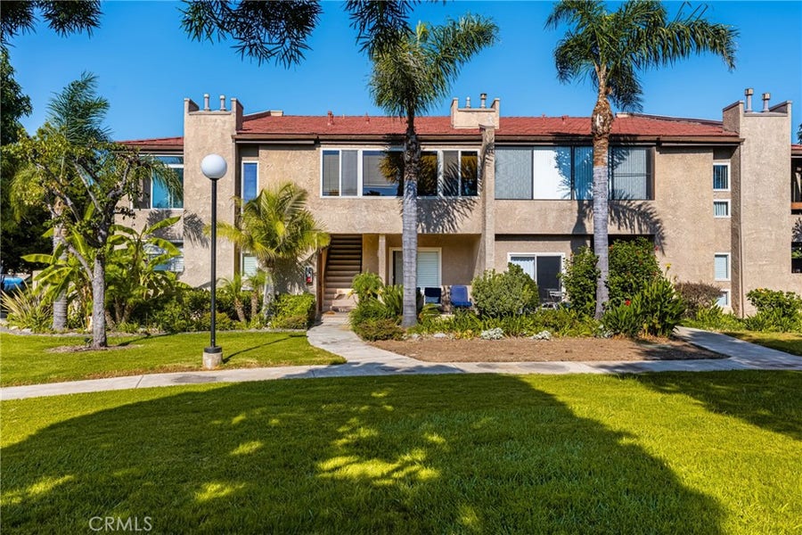 Property photo for 16877 Bluewater Lane, Huntington Beach, CA