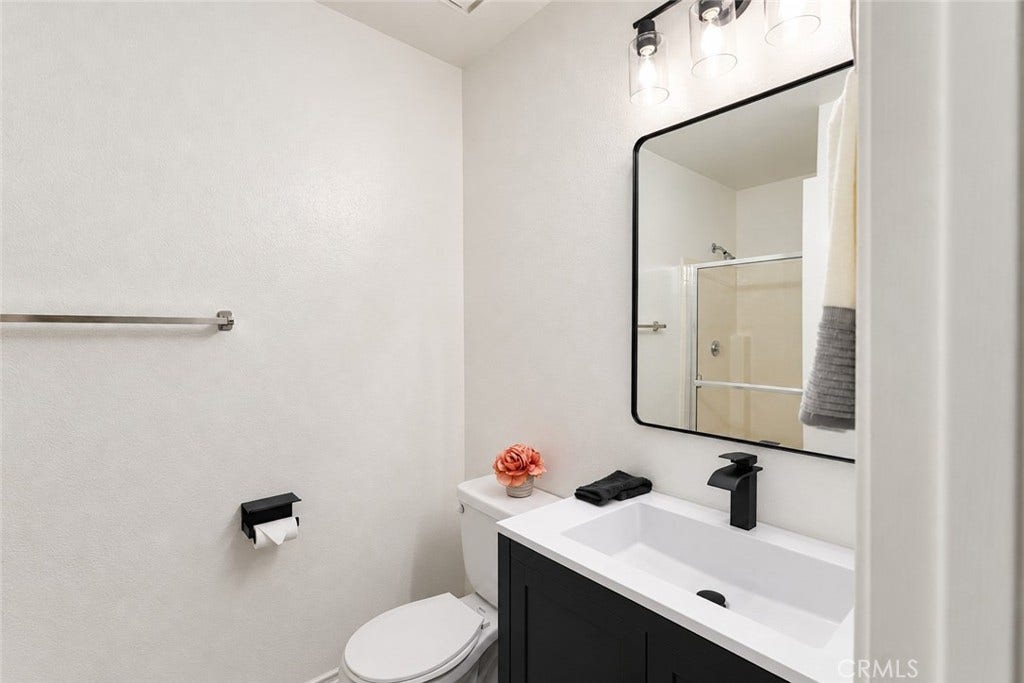 19381 Cascade Drive, Lake Forest, CA 92679 downstairs bath/shower