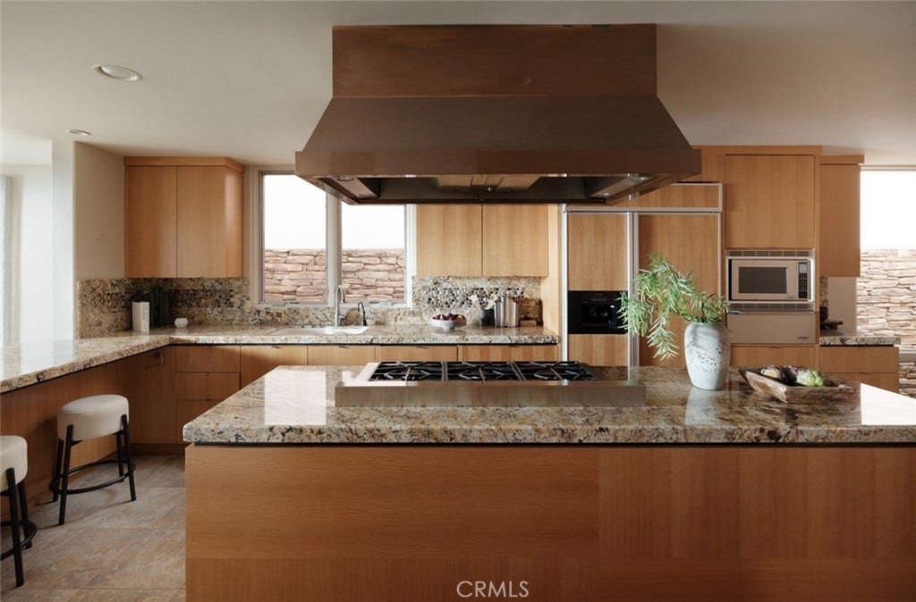 12 Harbor Island, Newport Beach, CA 92660 12 Harbor Island, Newport Beach, CA 92660