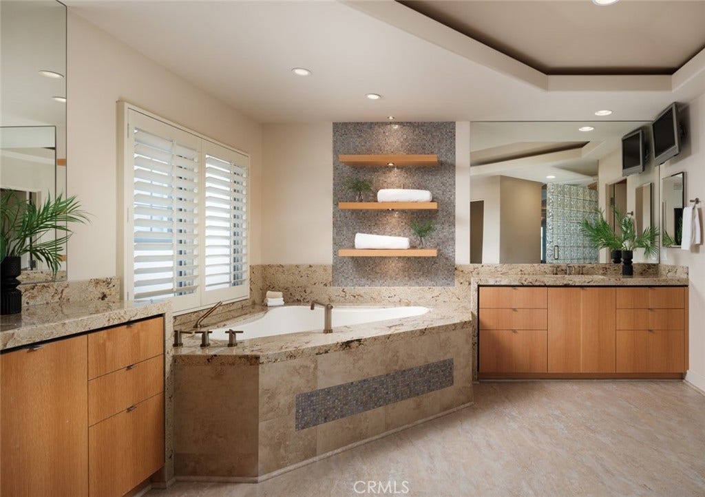 12 Harbor Island, Newport Beach, CA 92660 12 Harbor Island, Newport Beach, CA 92660