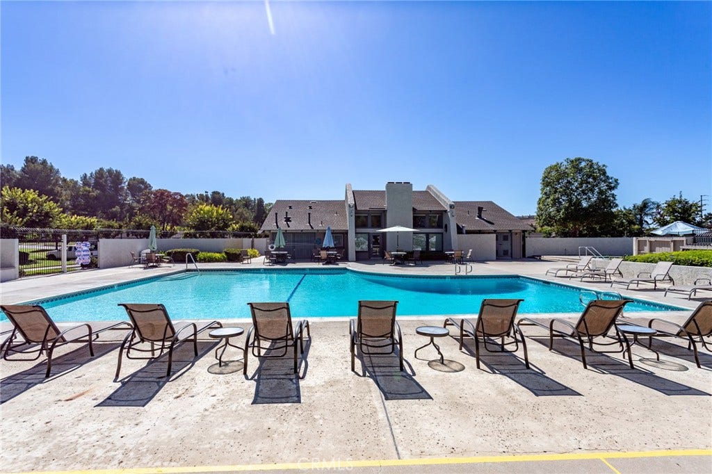 22862 Caminito Manresa, #16, Laguna Hills, CA 92653 22862 Caminito Manresa, #16, Laguna Hills, CA 92653