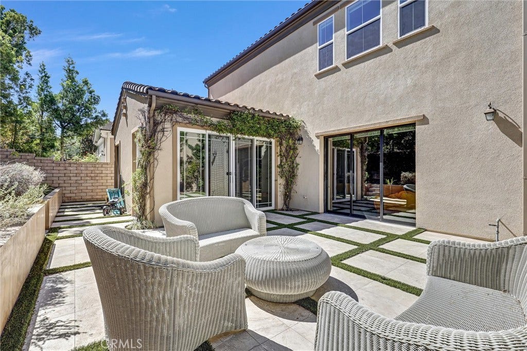 19 Dahlia, Lake Forest, CA 92630 19 Dahlia, Lake Forest, CA 92630