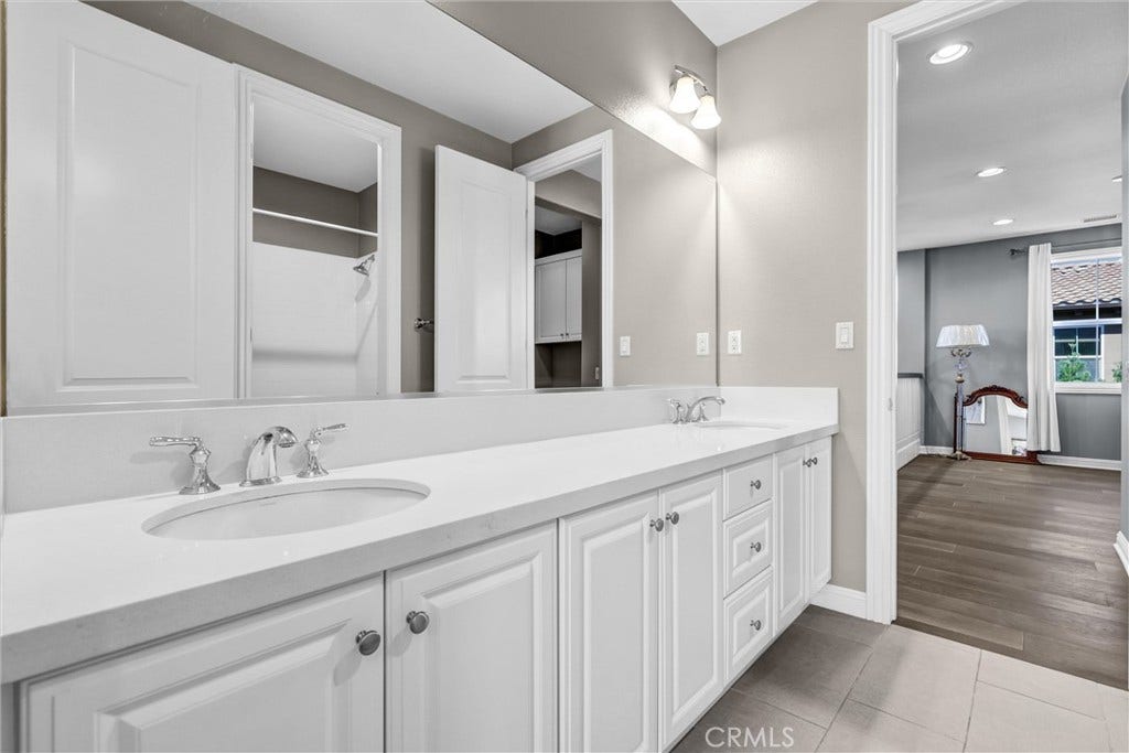 19 Dahlia, Lake Forest, CA 92630 19 Dahlia, Lake Forest, CA 92630