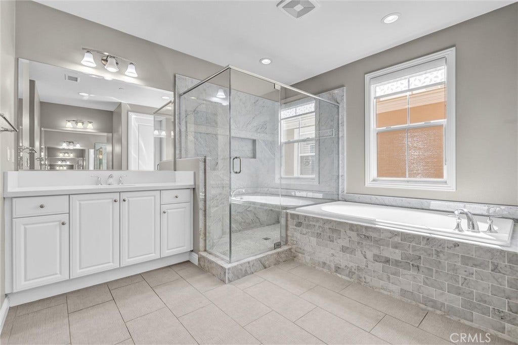 19 Dahlia, Lake Forest, CA 92630 19 Dahlia, Lake Forest, CA 92630