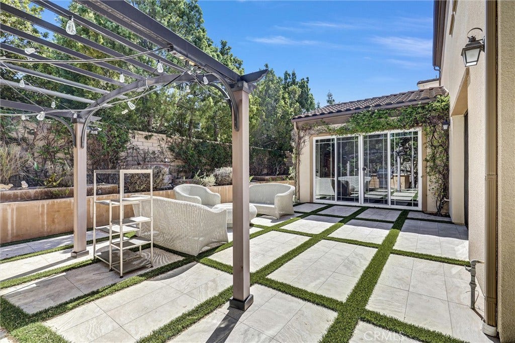 19 Dahlia, Lake Forest, CA 92630 19 Dahlia, Lake Forest, CA 92630
