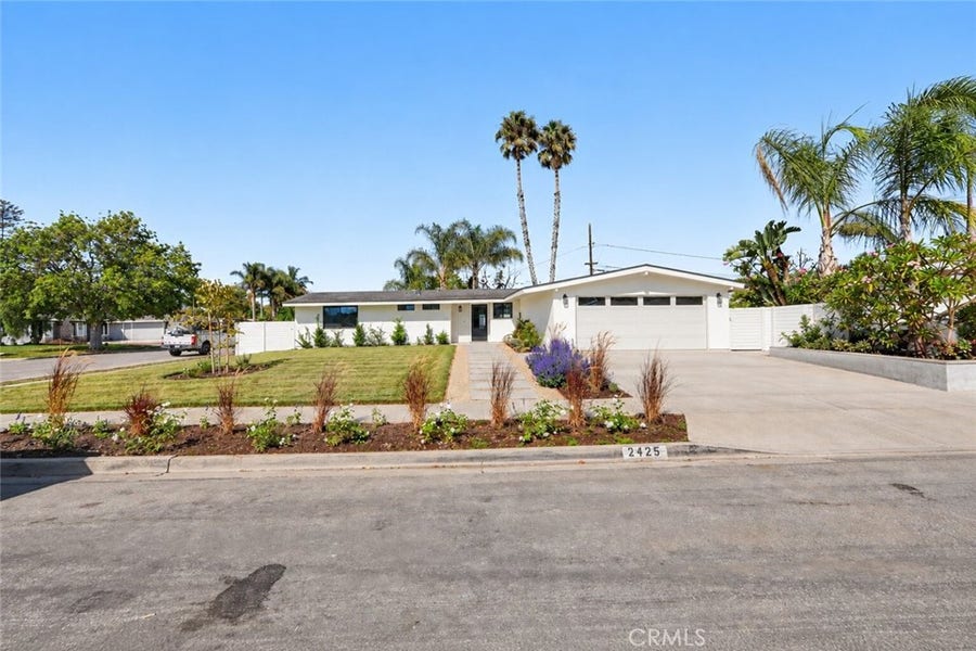 Property photo for 2425 Bowdoin, Costa Mesa, CA