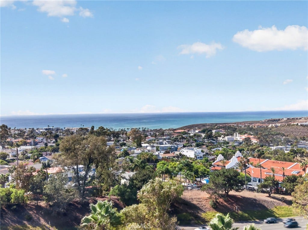 187 Avenida La Cuesta, San Clemente, CA 92672 187 Avenida La Cuesta, San Clemente, CA 92672