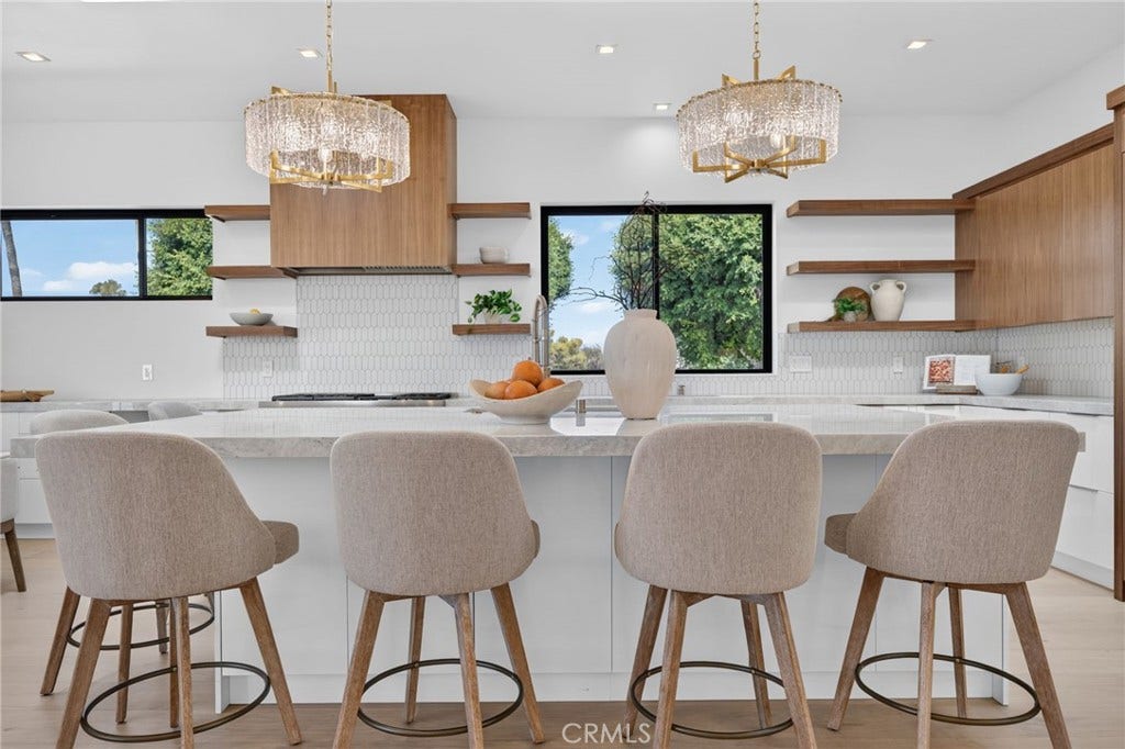 187 Avenida La Cuesta, San Clemente, CA 92672 187 Avenida La Cuesta, San Clemente, CA 92672