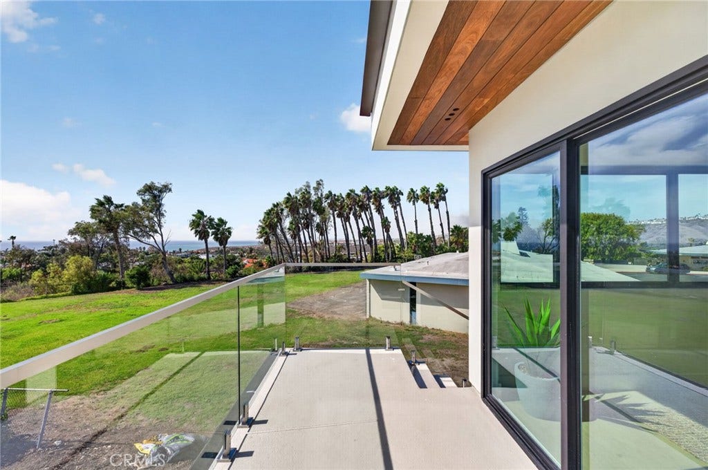 187 Avenida La Cuesta, San Clemente, CA 92672 187 Avenida La Cuesta, San Clemente, CA 92672