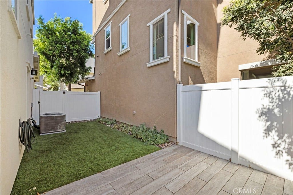 12 Yerra Street, Rancho Mission Viejo, CA 92694 12 Yerra Street, Rancho Mission Viejo, CA 92694