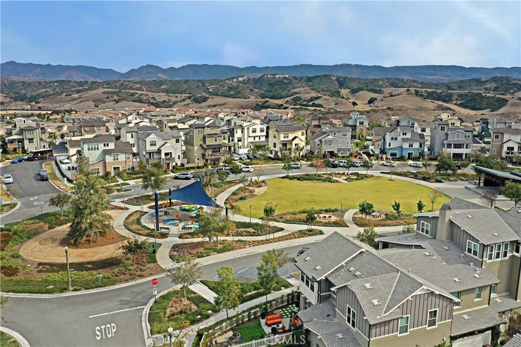 12 Yerra Street, Rancho Mission Viejo, CA 92694 12 Yerra Street, Rancho Mission Viejo, CA 92694