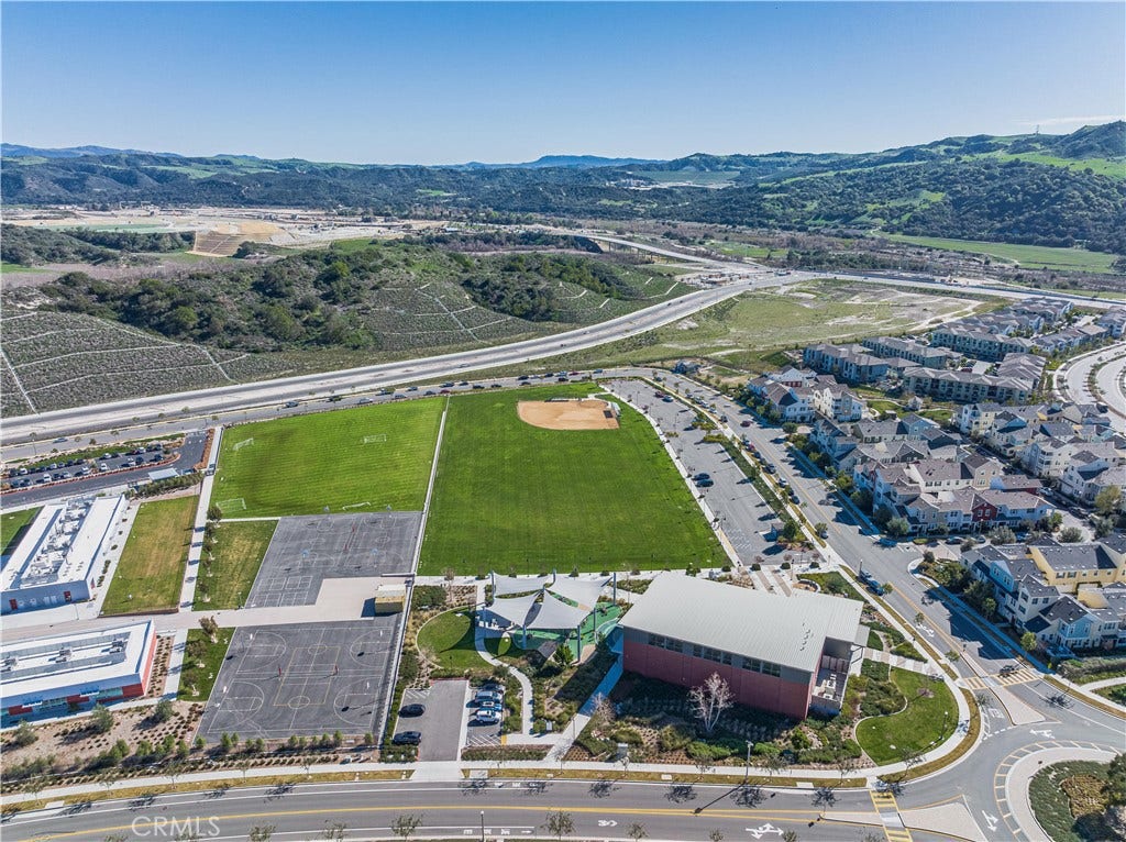12 Yerra Street, Rancho Mission Viejo, CA 92694 12 Yerra Street, Rancho Mission Viejo, CA 92694