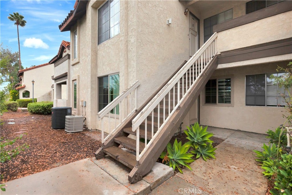 26196 Sanz, #B, Mission Viejo, CA 92691