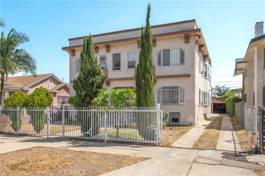 Property photo for 2022 4th Avenue, Los Angeles, CA