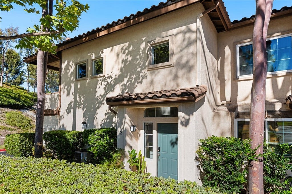 2 Tierra Seguro, Rancho Santa Margarita, CA 92688 2 Tierra Seguro, Rancho Santa Margarita, CA 92688