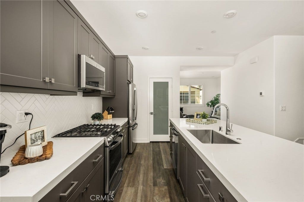 230 Yearling Way, Rancho Mission Viejo, CA 92694 230 Yearling Way, Rancho Mission Viejo, CA 92694