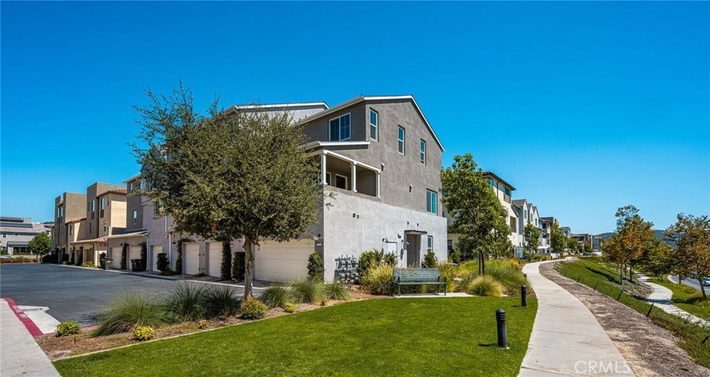 230 Yearling Way, Rancho Mission Viejo, CA 92694 230 Yearling Way, Rancho Mission Viejo, CA 92694