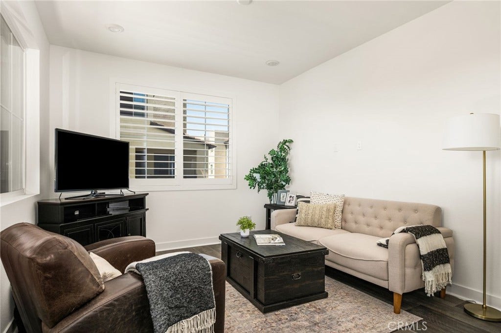230 Yearling Way, Rancho Mission Viejo, CA 92694 230 Yearling Way, Rancho Mission Viejo, CA 92694