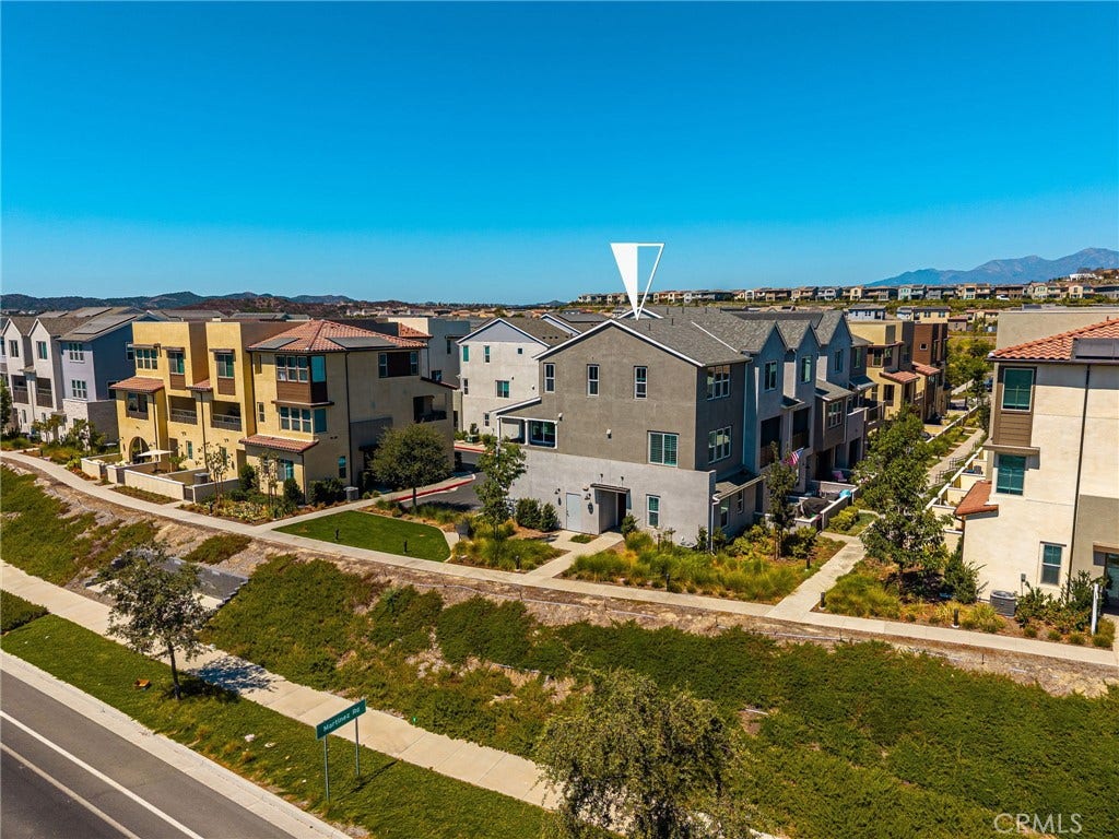 230 Yearling Way, Rancho Mission Viejo, CA 92694 230 Yearling Way, Rancho Mission Viejo, CA 92694