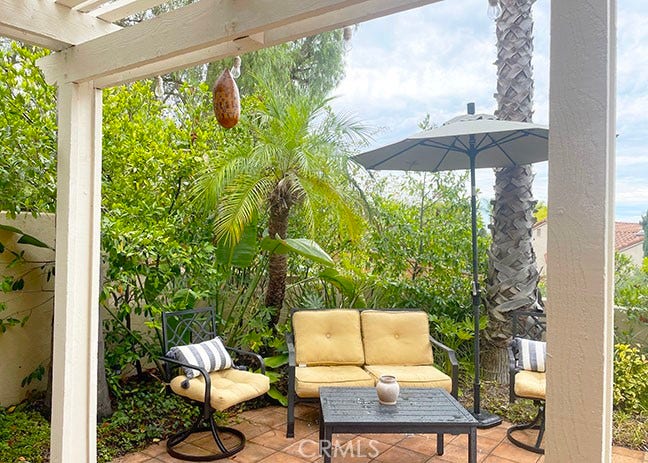 55 Fleurance, Laguna Niguel, CA 92677 Tranquil back yard with mature tropical landscaping