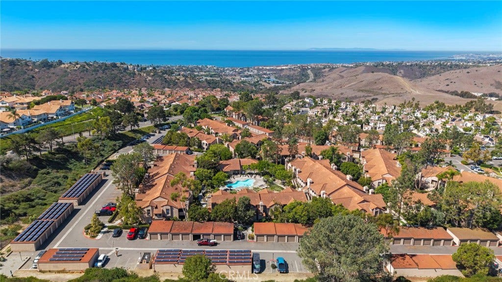 1046 Calle Del Cerro, #420, San Clemente, CA 92672 1046 Calle Del Cerro, #420, San Clemente, CA 92672