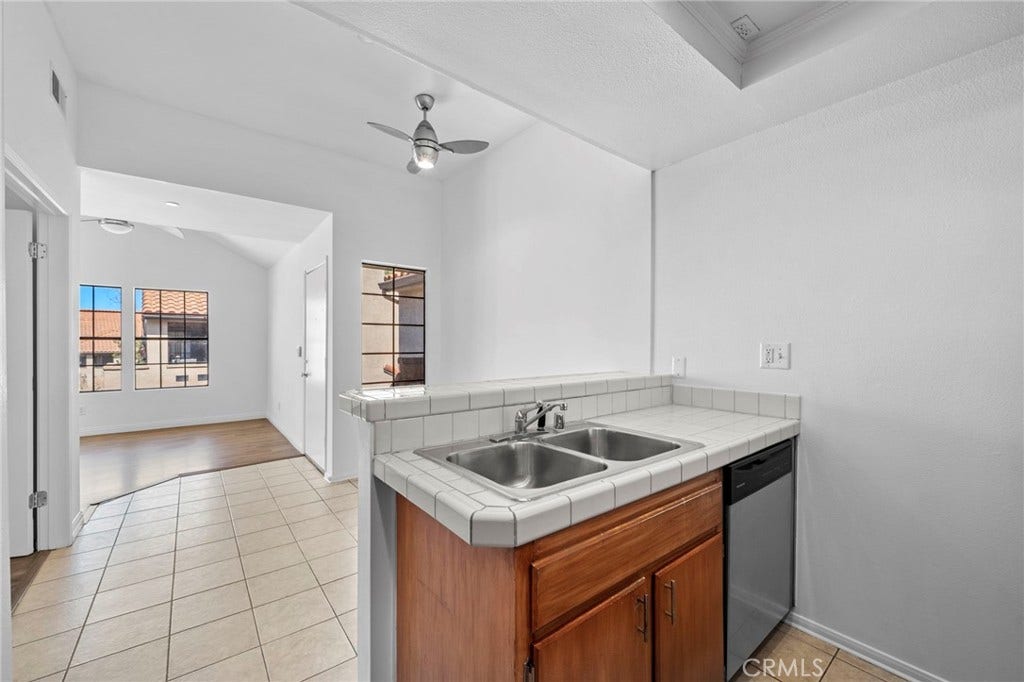 1046 Calle Del Cerro, #420, San Clemente, CA 92672 1046 Calle Del Cerro, #420, San Clemente, CA 92672