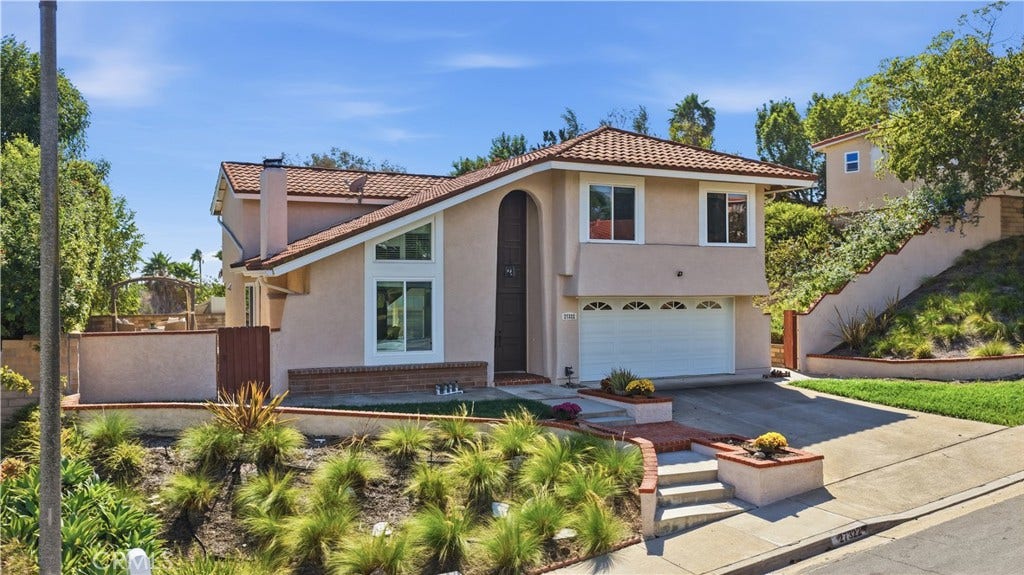 27322 Via Rioja, Mission Viejo, CA 92691 27322 Via Rioja, Mission Viejo, CA 92691