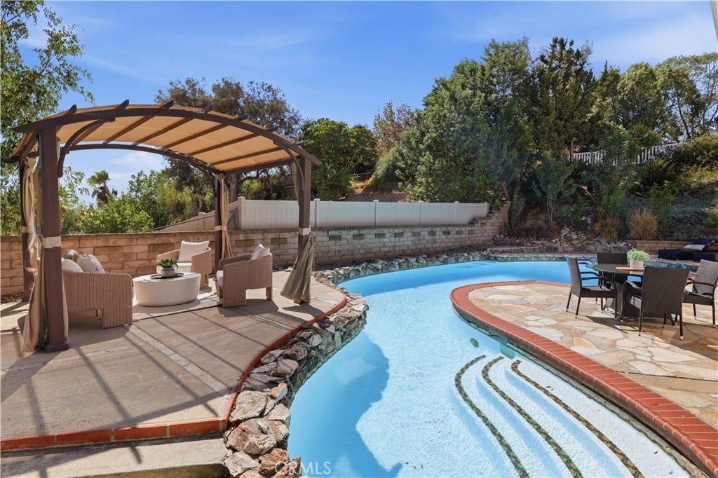27322 Via Rioja, Mission Viejo, CA 92691 27322 Via Rioja, Mission Viejo, CA 92691
