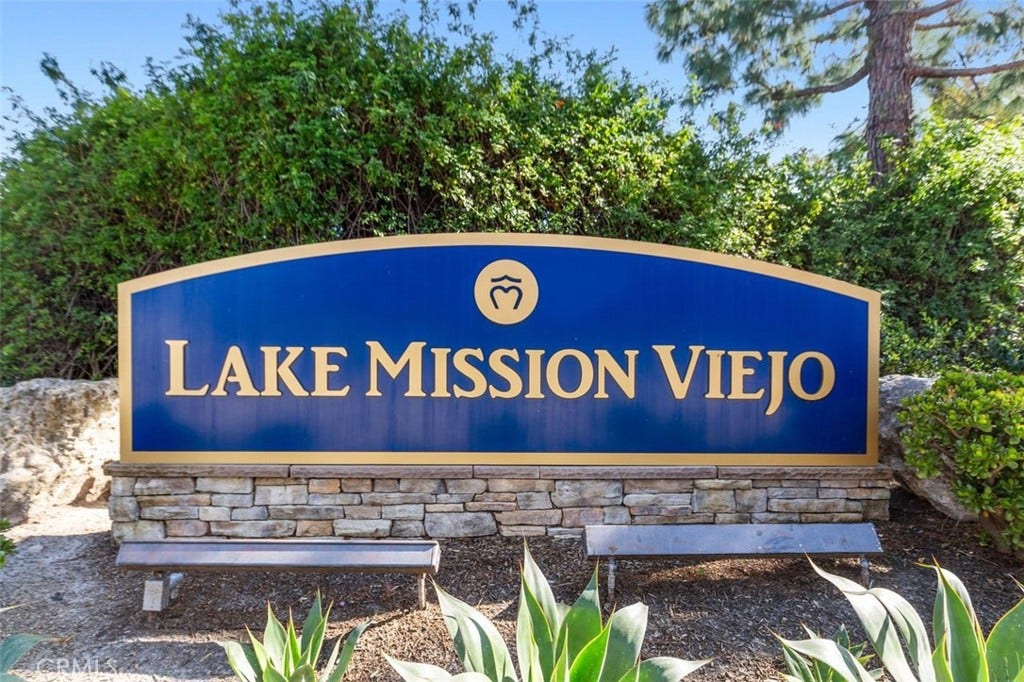 27241 Mariscal, Mission Viejo, CA 92691 27241 Mariscal, Mission Viejo, CA 92691