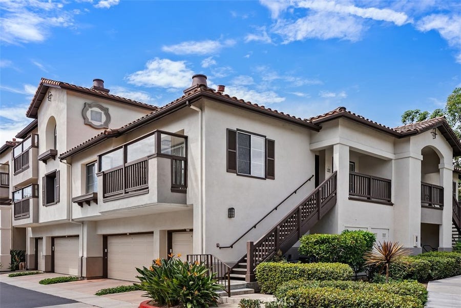 Property photo for 2960 Champion Way, #1008, Tustin, CA