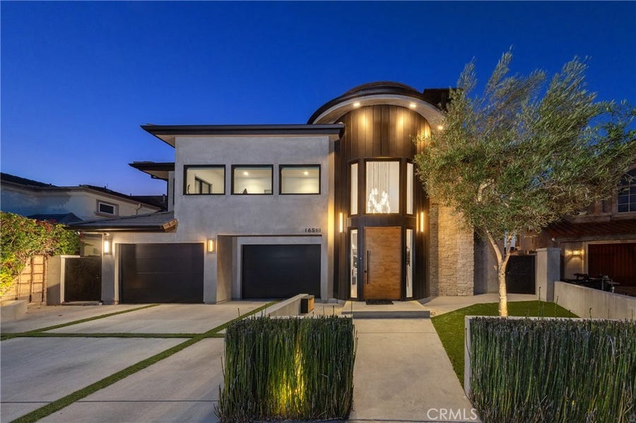 Property photo for 16511 Carousel, Huntington Beach, CA