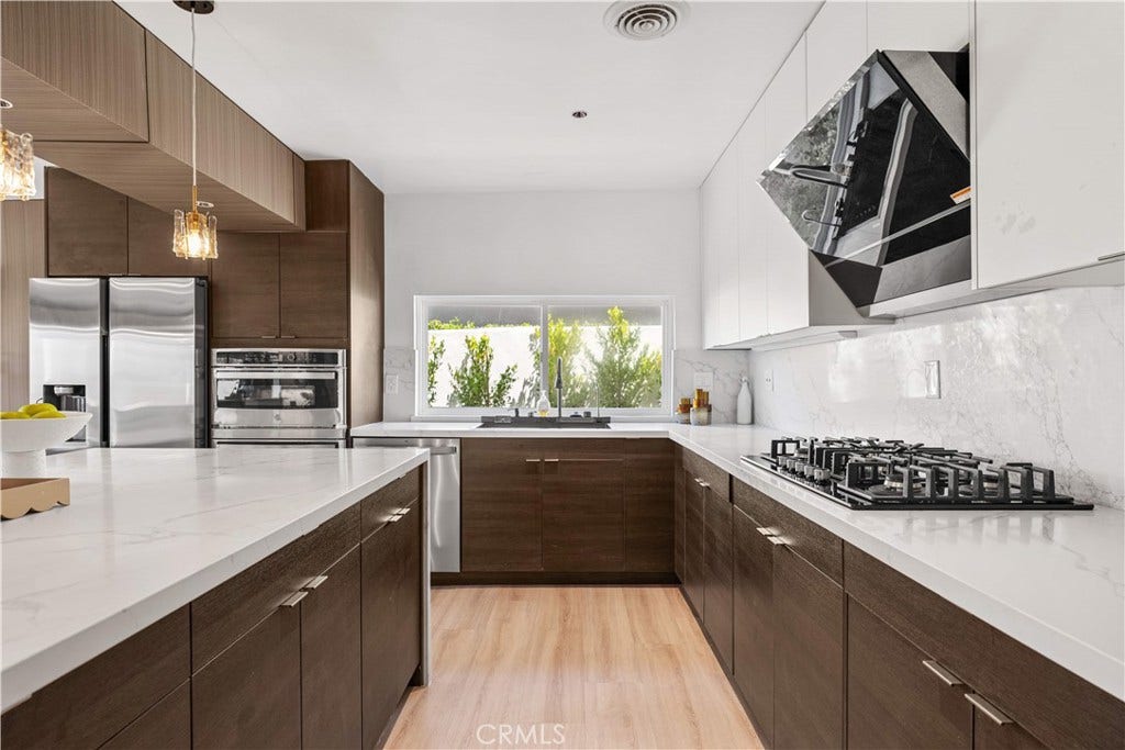 525 E Avenida San Juan, San Clemente, CA 92672 525 E Avenida San Juan, San Clemente, CA 92672