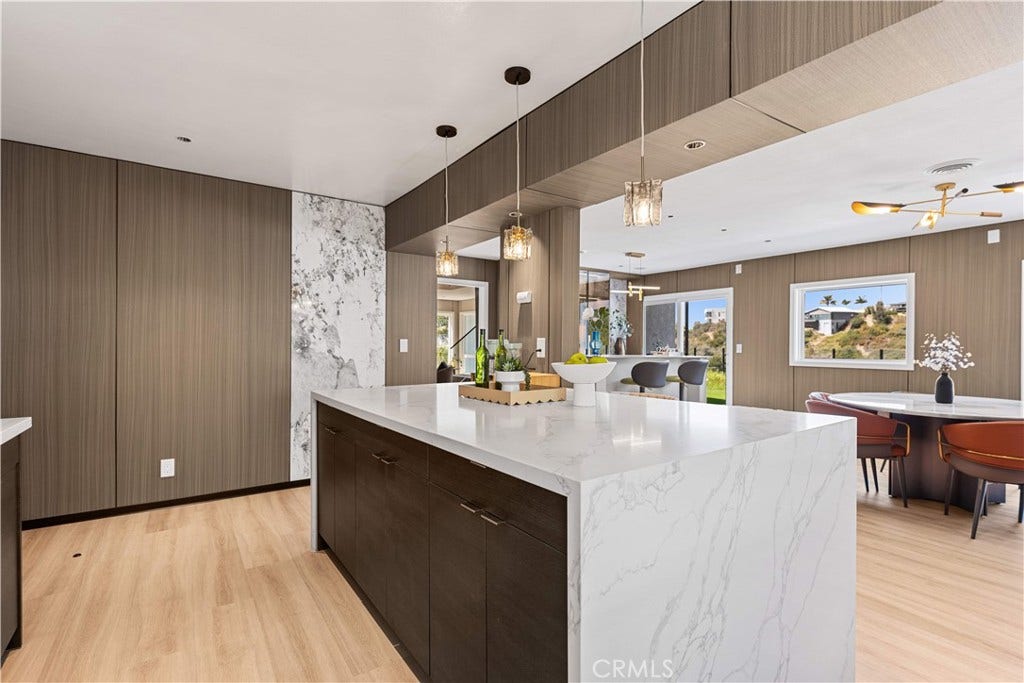 525 E Avenida San Juan, San Clemente, CA 92672 525 E Avenida San Juan, San Clemente, CA 92672