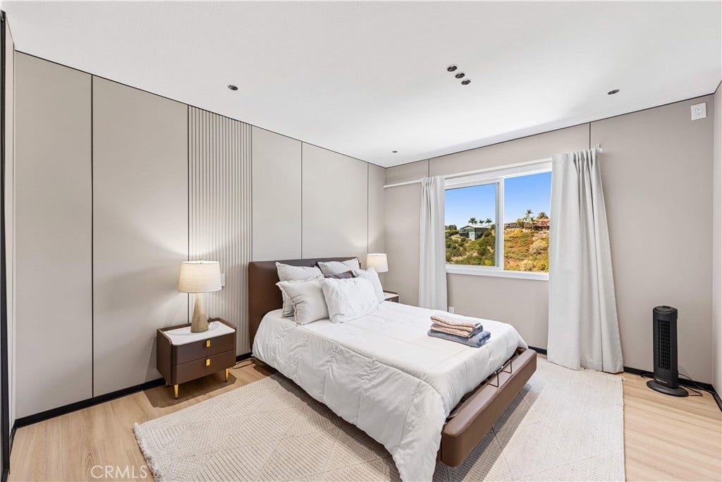 525 E Avenida San Juan, San Clemente, CA 92672 525 E Avenida San Juan, San Clemente, CA 92672