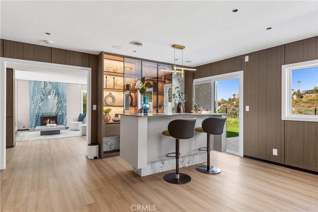 525 E Avenida San Juan, San Clemente, CA 92672 525 E Avenida San Juan, San Clemente, CA 92672