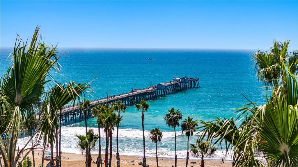 525 E Avenida San Juan, San Clemente, CA 92672 525 E Avenida San Juan, San Clemente, CA 92672