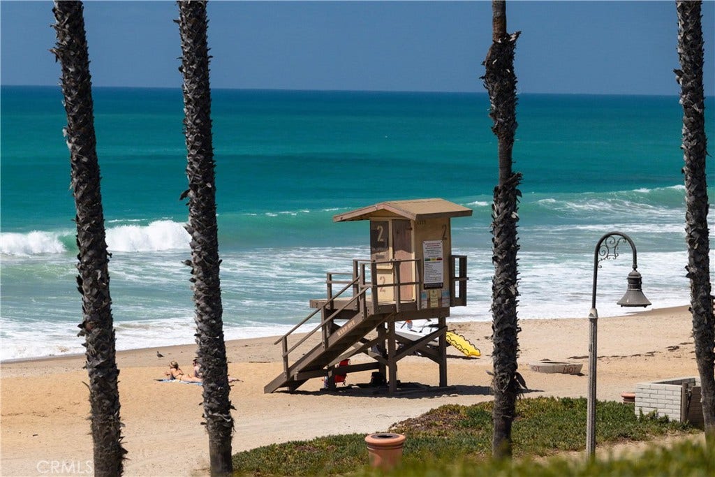 525 E Avenida San Juan, San Clemente, CA 92672 525 E Avenida San Juan, San Clemente, CA 92672
