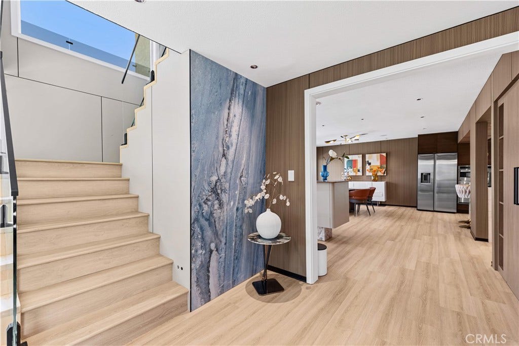 525 E Avenida San Juan, San Clemente, CA 92672 525 E Avenida San Juan, San Clemente, CA 92672
