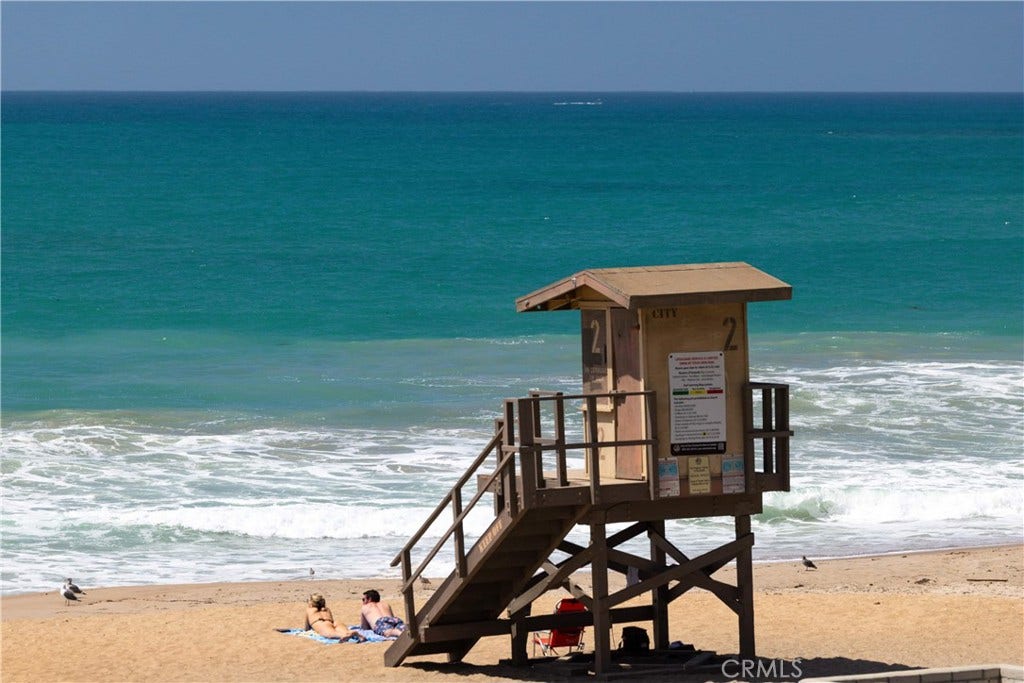 525 E Avenida San Juan, San Clemente, CA 92672 525 E Avenida San Juan, San Clemente, CA 92672