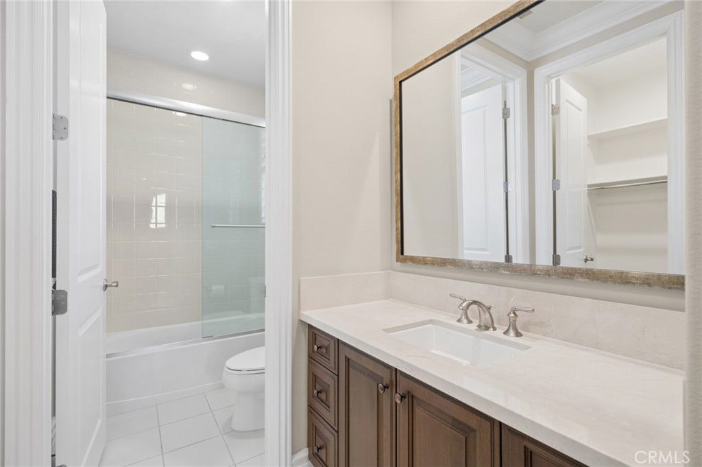 En-Suite Bath