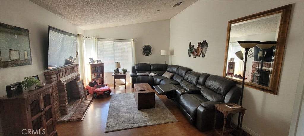 2831 PENASCO, San Clemente, CA 92673 Front Living Room