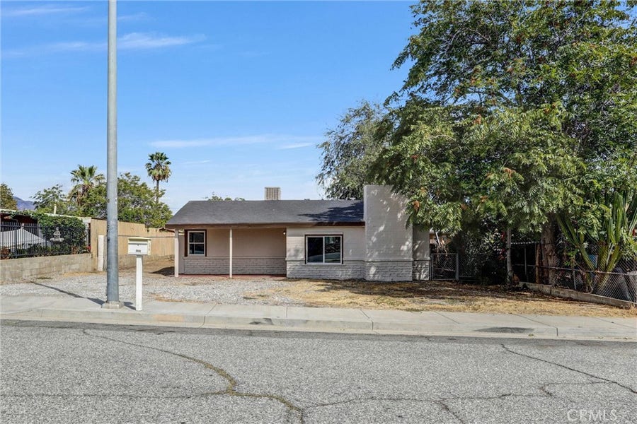 Property photo for 832 N Almond Way, Banning, CA