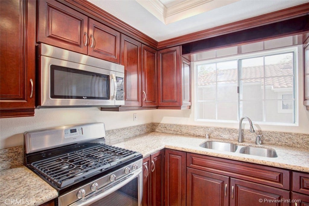 24458 Howes, Laguna Niguel, CA 92677 24458 Howes, Laguna Niguel, CA 92677