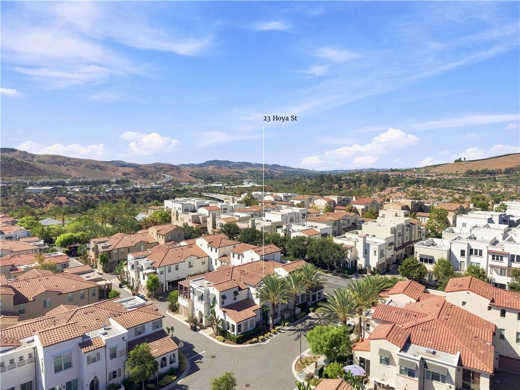 23 Hoya Street, Rancho Mission Viejo, CA 92694 23 Hoya Street, Rancho Mission Viejo, CA 92694