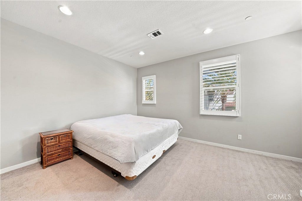 23 Hoya Street, Rancho Mission Viejo, CA 92694 23 Hoya Street, Rancho Mission Viejo, CA 92694