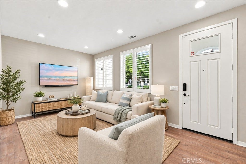 23 Hoya Street, Rancho Mission Viejo, CA 92694 Virtually Staged