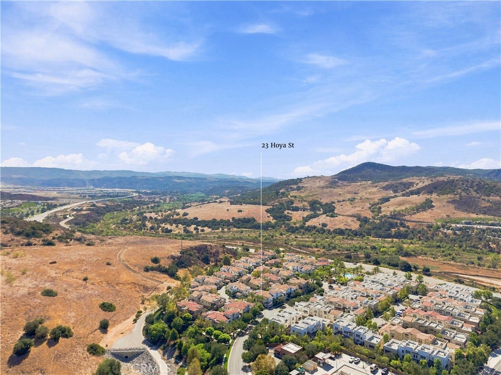 23 Hoya Street, Rancho Mission Viejo, CA 92694 23 Hoya Street, Rancho Mission Viejo, CA 92694