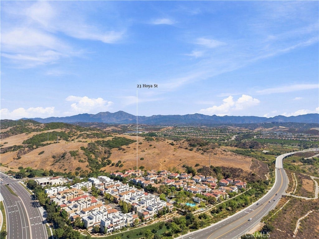 23 Hoya Street, Rancho Mission Viejo, CA 92694 23 Hoya Street, Rancho Mission Viejo, CA 92694