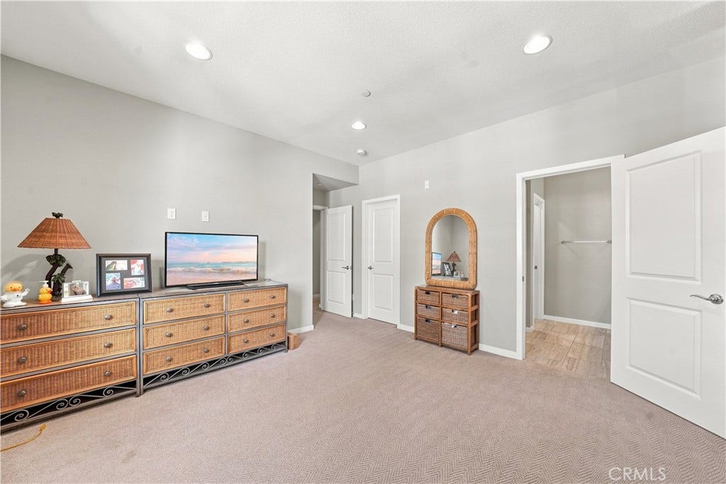 23 Hoya Street, Rancho Mission Viejo, CA 92694 23 Hoya Street, Rancho Mission Viejo, CA 92694
